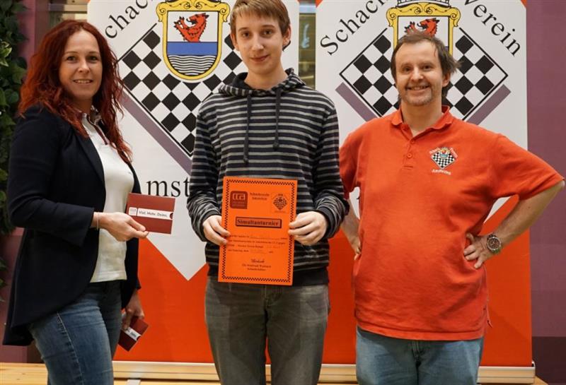 CCA Pfatschbacher Marion mit Remisent Scheuch Rene und Simultanspieler Rumpl Erwin (2)