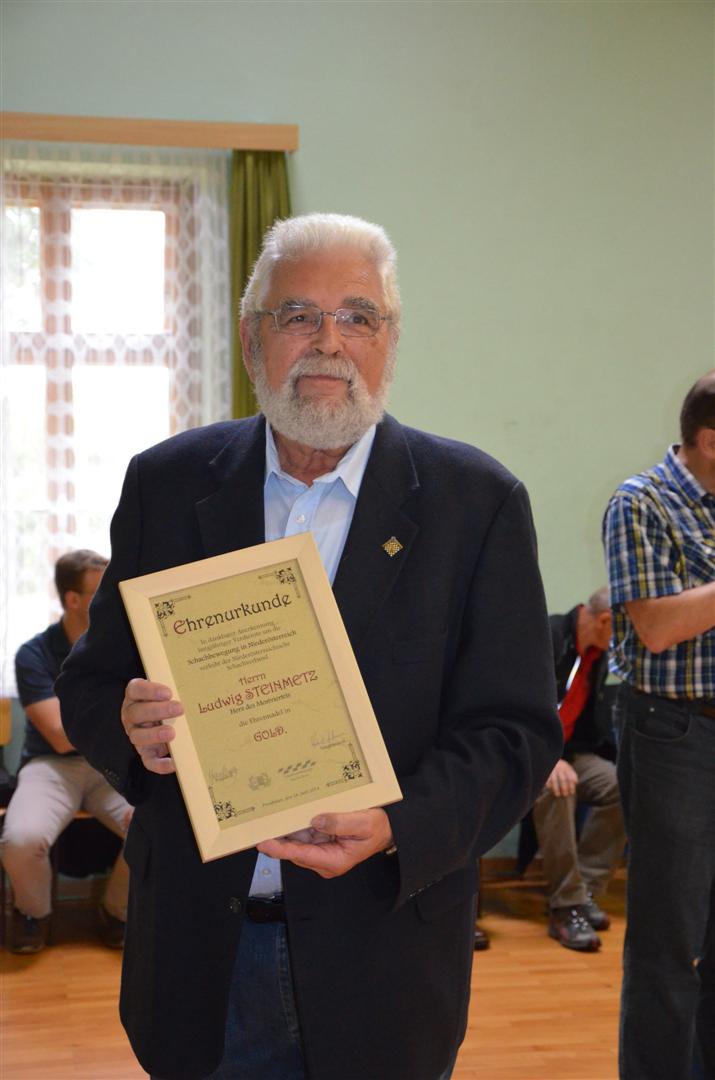 goldenes ehrenzeichen an steinmetz ludwig